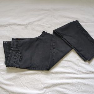 Levi's Signature Modern Skinny black jeans